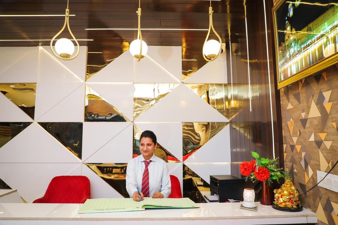 Hotel Dream Town By Cozy Hotels & Resorts Amritsar Exterior photo