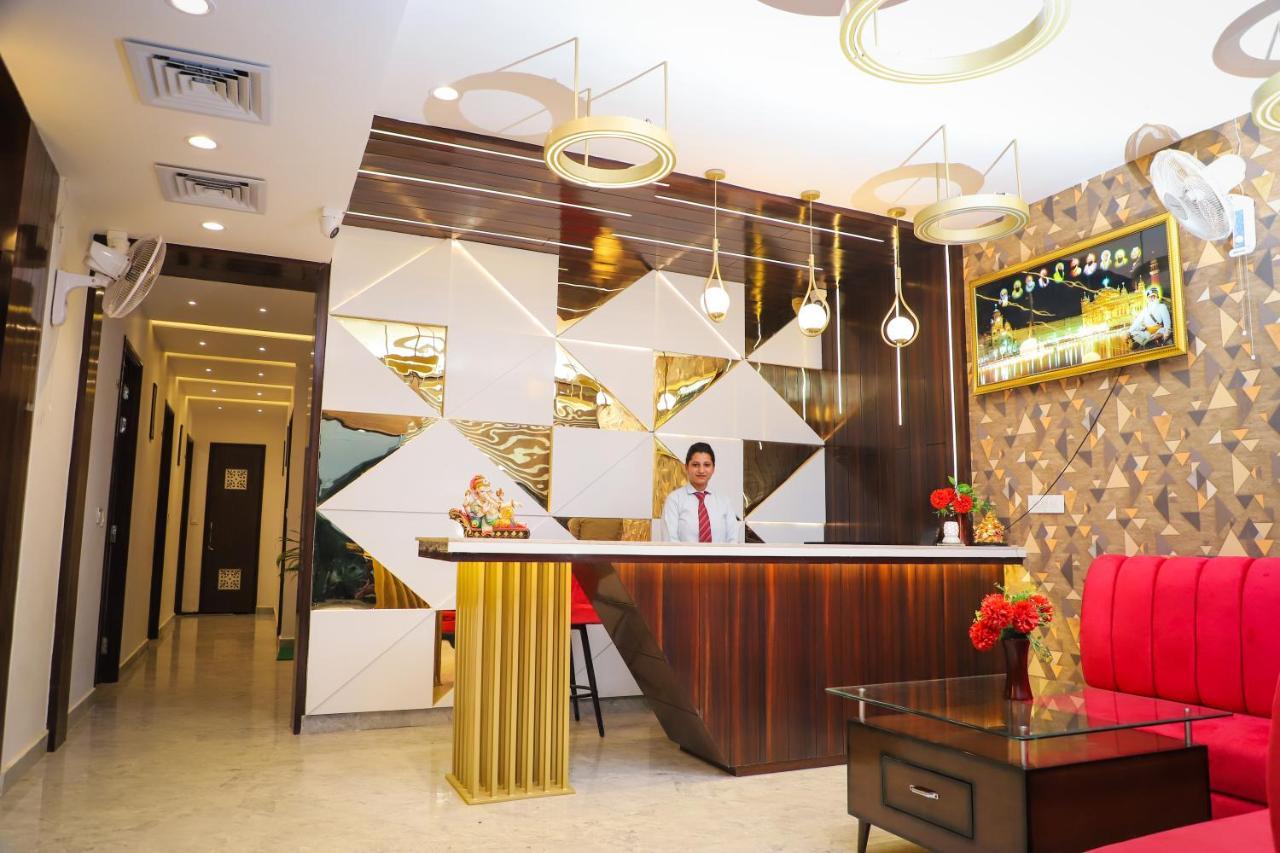 Hotel Dream Town By Cozy Hotels & Resorts Amritsar Exterior photo