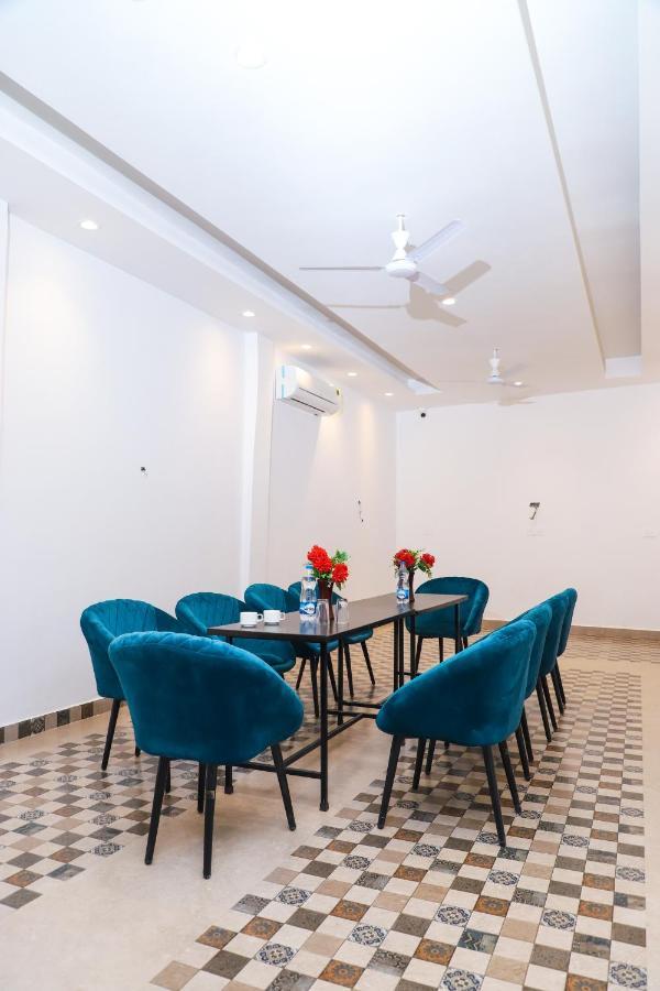 Hotel Dream Town By Cozy Hotels & Resorts Amritsar Exterior photo